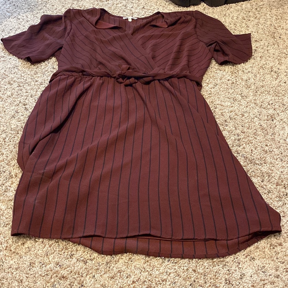 Maurices womens swing/wrap dress- Size XXL